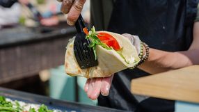 Trucizna w kanapkach z food trucka. Kolejna ofiara we Włoszech