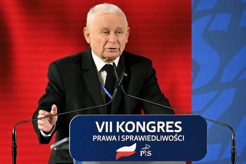 Prezes PiS Jarosław Kaczyński podczas VII kongresu Prawa i Sprawiedliwości w Przysusze