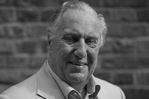Frederick Forsyth 
