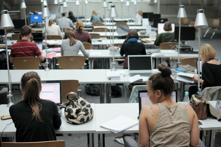 Studenci