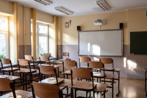 Kiedy nauczyciel dostaje urlop uzupełniający?