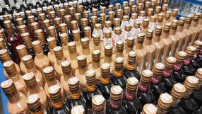 Najczęściej podrabiane produkty w UE to wino i napoje spirytusowe