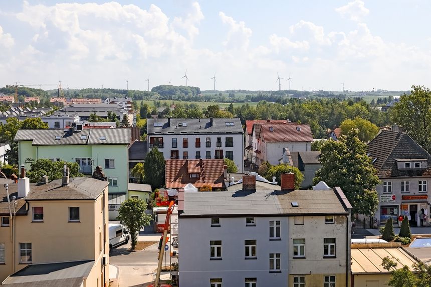 Dom w Skarpie: unikalny projekt domu w Płocku