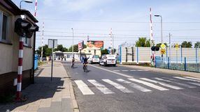 Zmiana organizacji ruchu na przejeździe kolejowym na Dębcu w Poznaniu