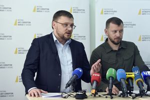 Semen Krywonos, Ołeksandr Kłymenko