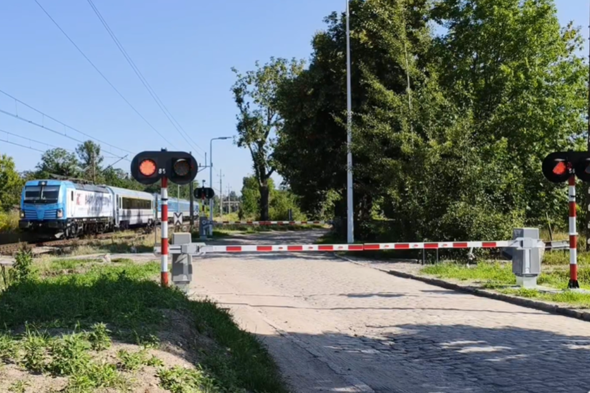 Przejazd kolejowy we Wrocławiu