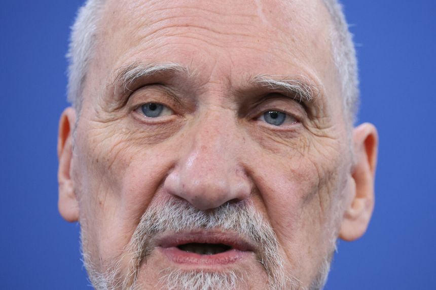 macierewicz