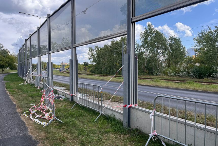Zniszczone ekrany dźwiękochłonne w Bydgoszczy