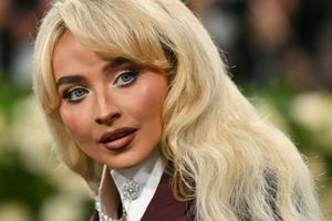 Sabrina Carpenter wywołała kontrowersje okładką nowej płyty