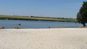 Plaża nad Jeziorem Grzymisławskim w Śremie