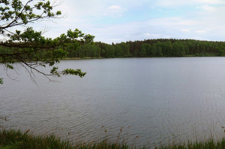 Jezioro w Tleniu