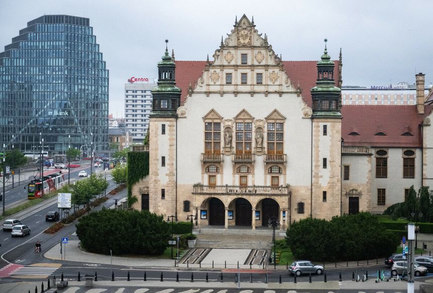 Uniwersytet im. Adama Mickiewicza w Poznaniu