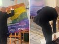 Europoseł Grzegorz Braun niszczy wystawę poświęconą społeczności LGBTQ+