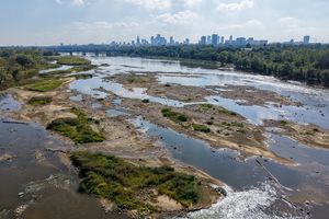 niski stan wody w Wiśle, Warszawa