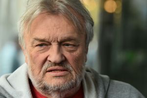 Cugowski przerywa milczenie. Odpowiedział Zeliszewskiemu w ostrych słowach
