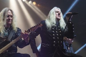 Saxon