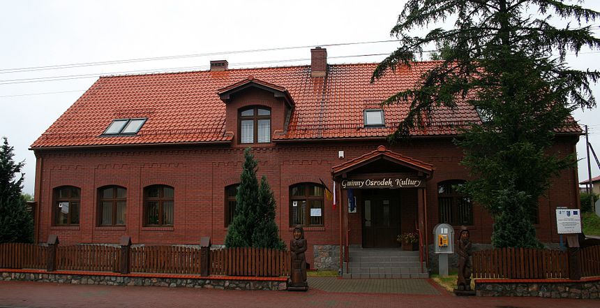 Gminny Ośrodek Kultury w Sierakowicach
