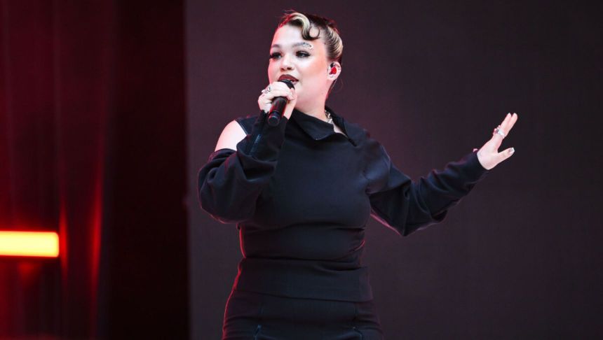 Podbiła internet i była gwiazdą polskiego festiwalu. Jej nowy singiel zaskakuje