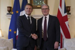 Keir Starmer, Emmanuel Macron
