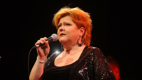 Lora Szafran