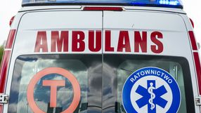 Kobieta została potrącona przez autobus w Robakowie