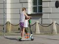 Od jakiego wieku dzieci mogą legalnie jeździć hulajnogą elektryczną?