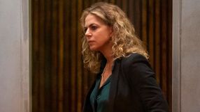 Kadr z serialu "Sara: Kobieta cienia"