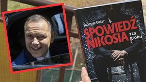 Karol Nawrocki obok książka Tadeusza Batyra