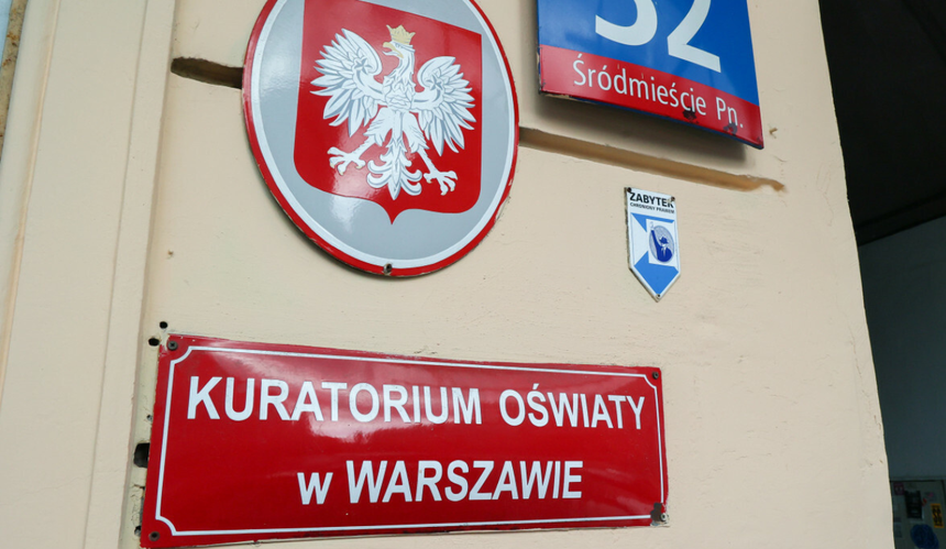 Kuratoria szukają chętnych do pracy