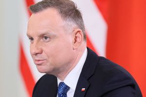 Andrzej Duda skierował do TK ustawę o pomocy psychologa dla osób po 13. roku życia bez zgody opiekuna