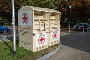Pojemniki na odziez uzywana PCK