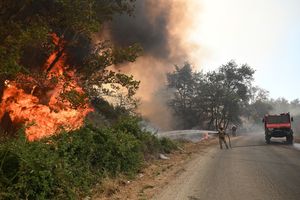 Pożary w Grecji. Trudna sytuacja na południu Europy