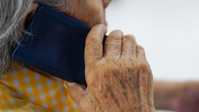 Tak działają telefoniczni oszuści