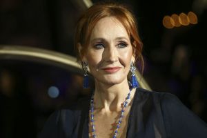 „Harry Potter” wycofany z księgarni. Właściciele mają dość wypowiedzi J.K. Rowling