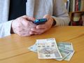 Oszuści opracowali nową metodę wyłudzania pieniędzy od seniorów
