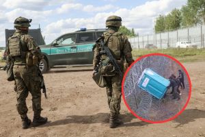 Przenośna toaleta pomogła migrantom przekroczyć granicę