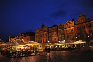 Poznań nocą