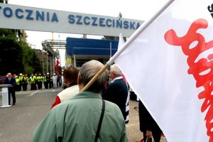 Brama stoczni w Szczecinie