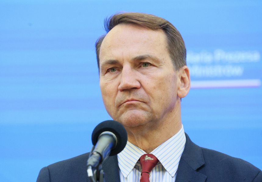 Szef MSZ Radosław Sikorski