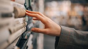 Pisała książki, w których zaczytywały się całe pokolenia PRL. Co się z nią stało?