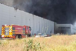 pożar hali LPP w Rumunii