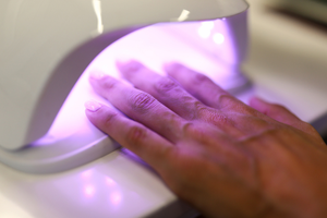 manicure hybrydowy