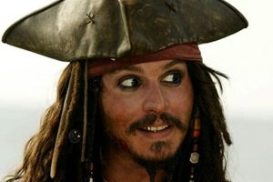 Johnny Depp ponownie założy piracki kapelusz? Producent filmu jest pełen optymizmu