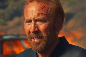 Nicolas Cage w filmie "Surfer"