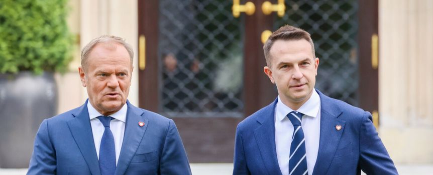 Adam Szłapka, Donald Tusk