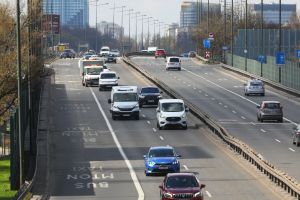 Koniec jazdy buspasem dla elektryków!