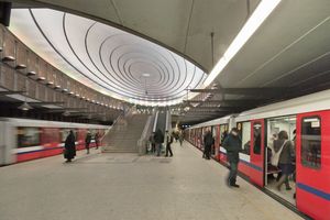 stacja metra Plac Wilsona
