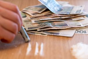 Dodatek aktywizacyjny to 831 zł dla podejmujących pracę