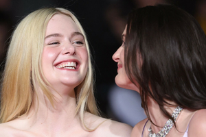 Elle Fanning, Renate Reinseve