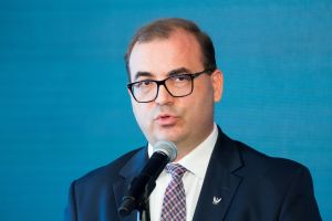 Audyt w PZU Zdrowie, oskarżenia pod adresem polityka PiS